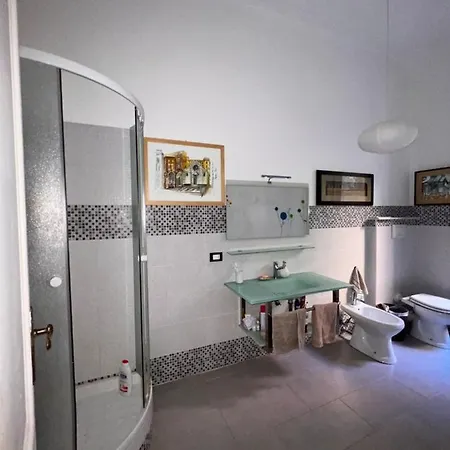 Garden House شقة جنوة